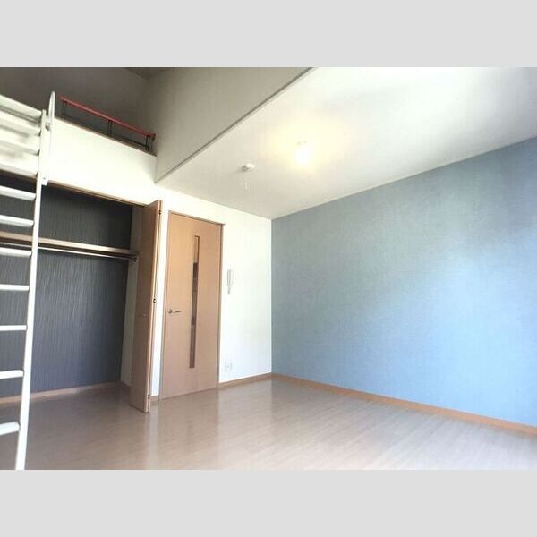 居室・リビング (1K)