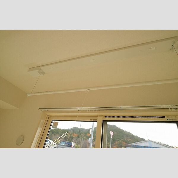 その他 (室内物干し竿)