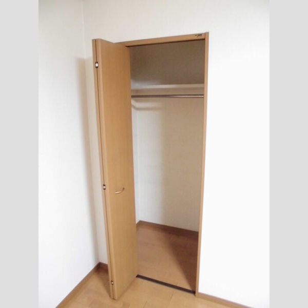 収納 (クローゼット)