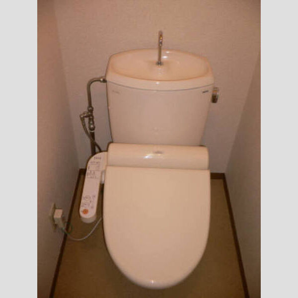 トイレ (温水洗浄暖房便座☆)