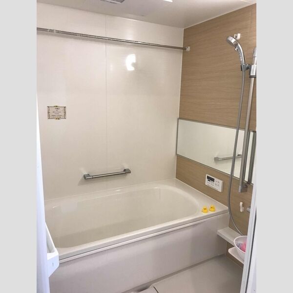 バス (浴室)