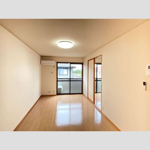 居室・リビング (洋室)