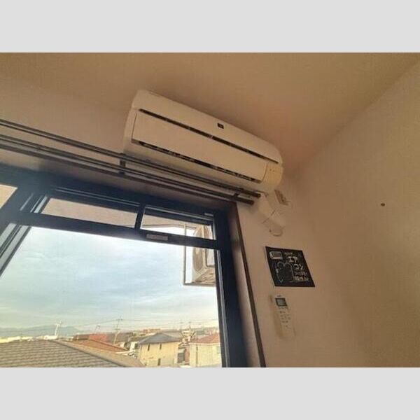 その他設備 (エアコン)