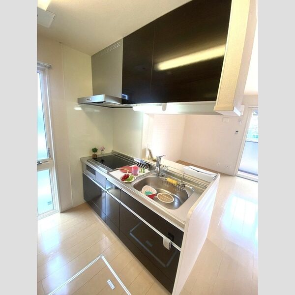 キッチン (システムキッチン)