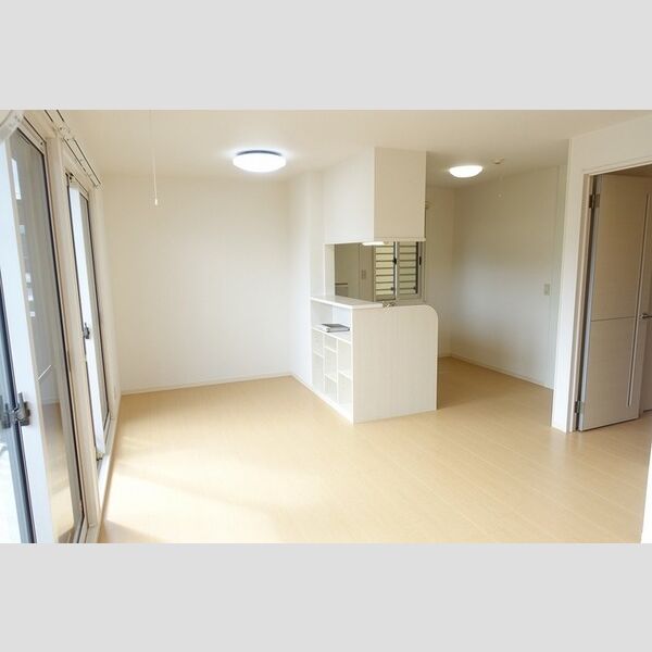 居室・リビング (リビング～対面キッチン・LED照明)