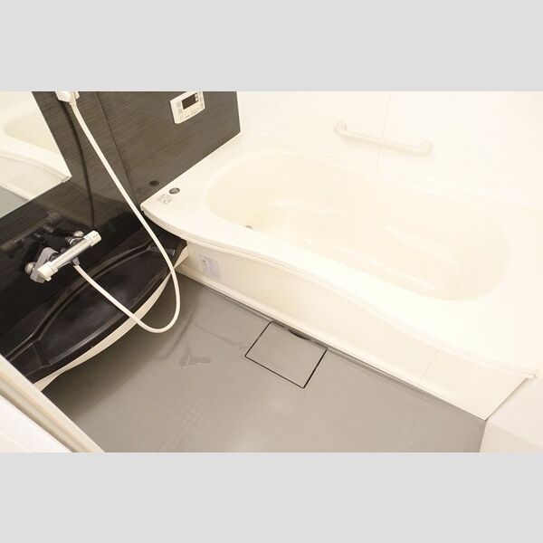 バス (一坪浴室)