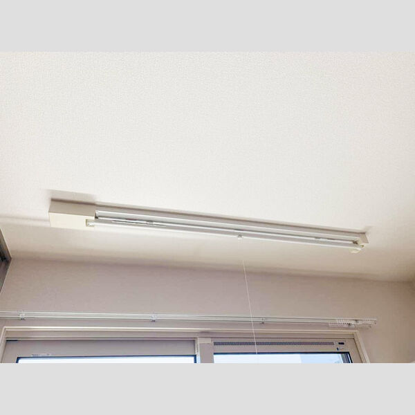 その他 (室内物干し)