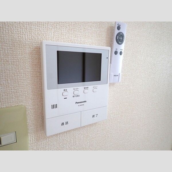 その他設備 (TVモニター付きインターホン)