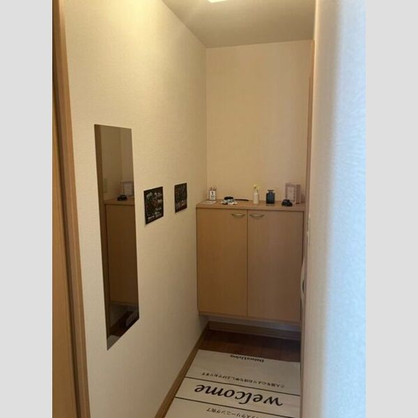 玄関 (玄関)