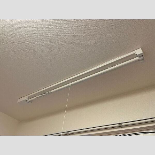 その他 (室内物干し)