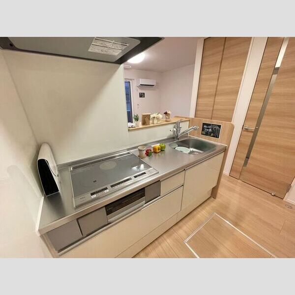 キッチン (システムキッチン)