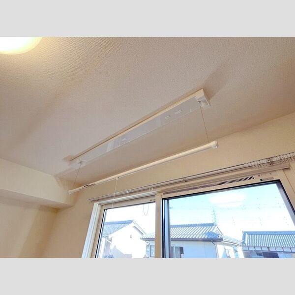 その他 (室内物干し)