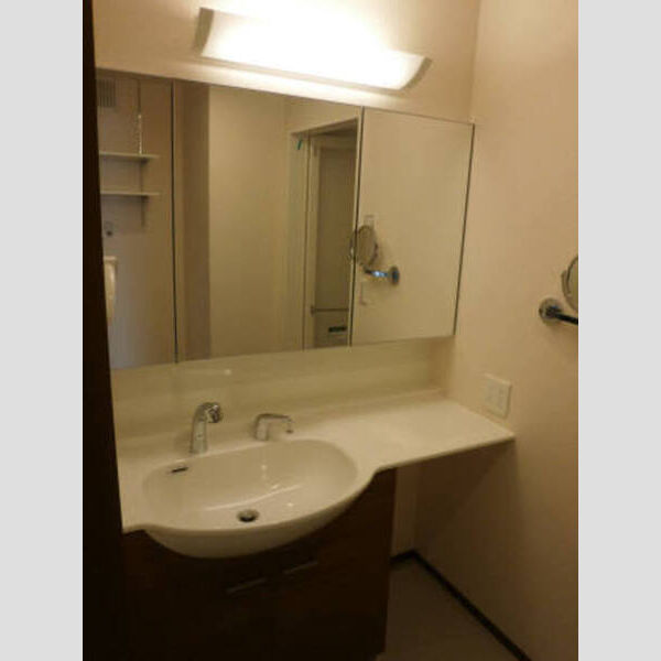 洗面所 (洗面台)