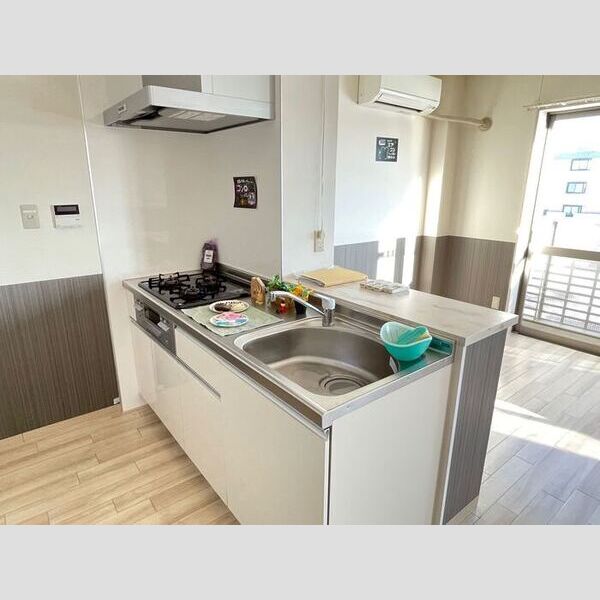 キッチン (システムキッチン)