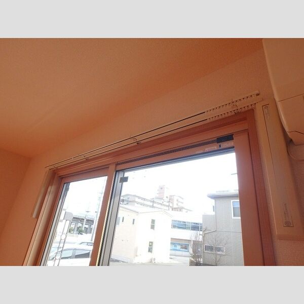 その他 (室内物干し)