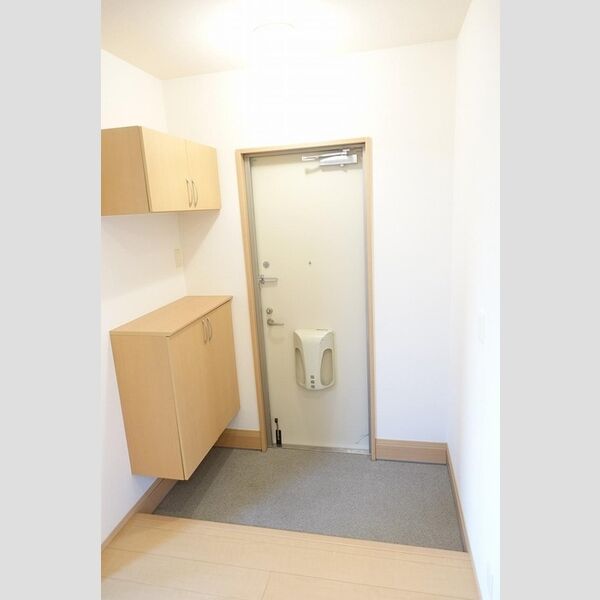 玄関 (玄関・シューズボックス)