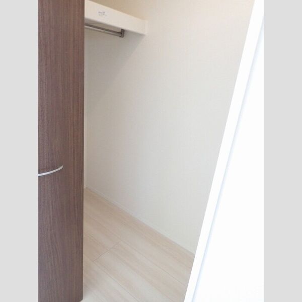 収納 (クローゼット)