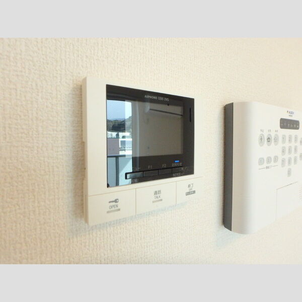 その他設備 (テレビモニターホン)