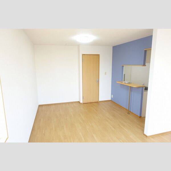 居室・リビング (ダイニング～カウンターキッチン・LED照明)