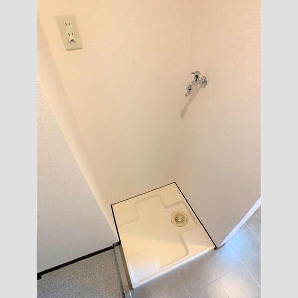 その他設備 (室内洗濯機置場)