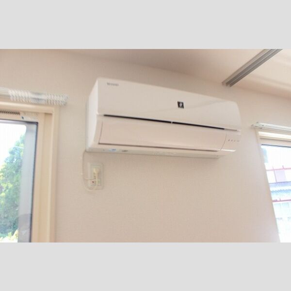 その他設備 (エアコン)