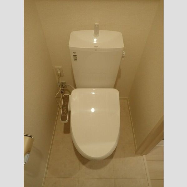 トイレ (温水洗浄便座)