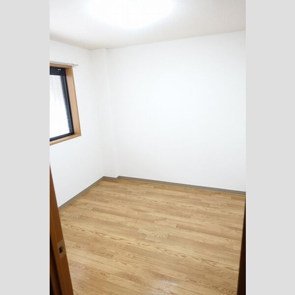 居室・リビング (洋室・LED照明)