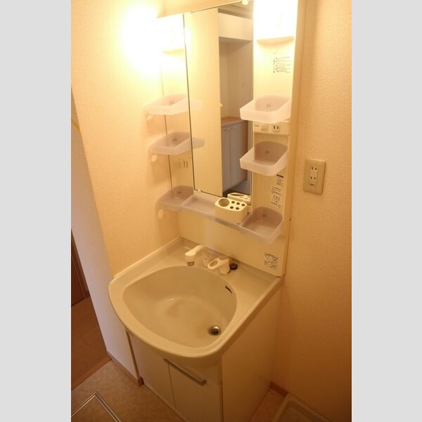 洗面所 (洗髪洗面化粧台)
