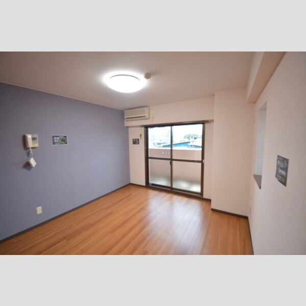 居室・リビング (溶室)