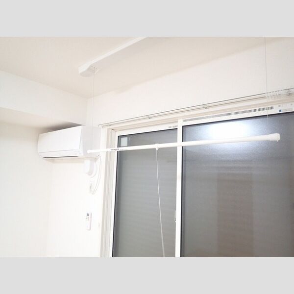 その他 (室内物干し・エアコン)