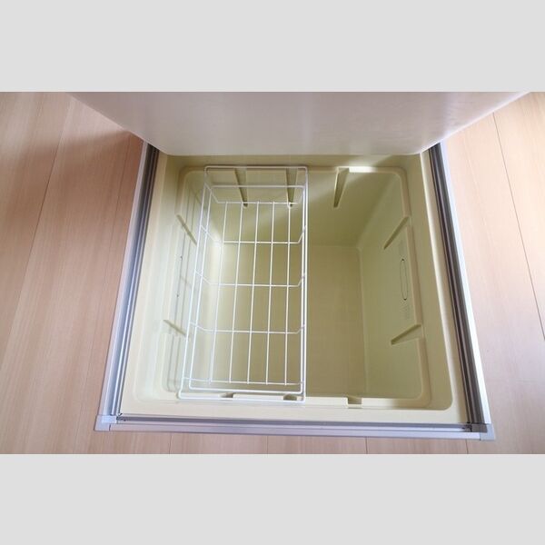 その他 (床下収納)