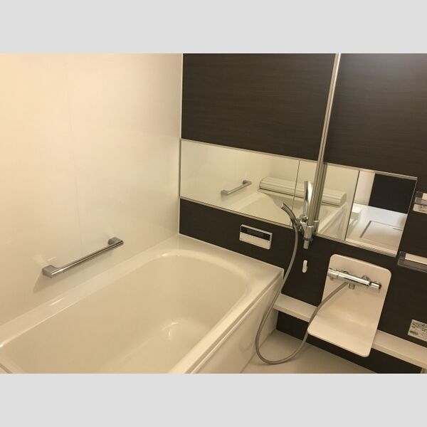 バス (ユニットバス)