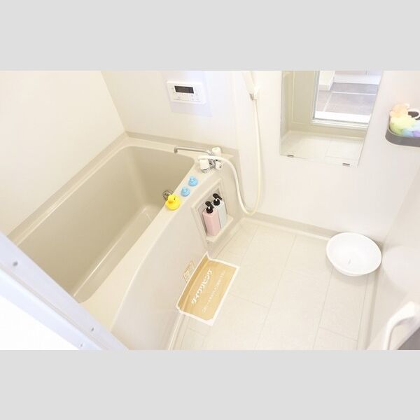 バス (追い焚き給湯浴室)