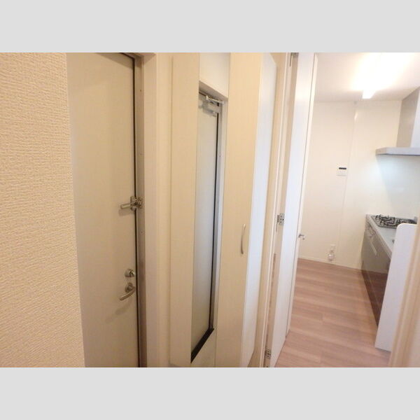玄関 (シューズボックス)