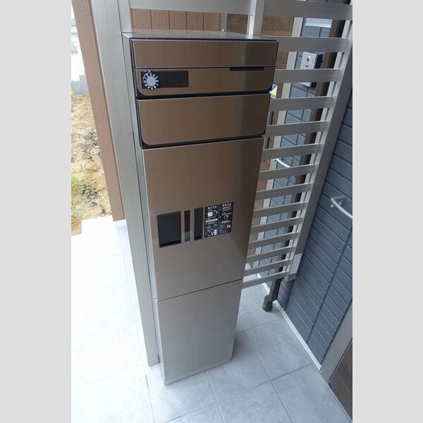 その他 (宅配ボックス)