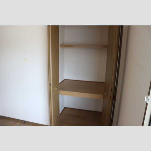 収納 (クローゼット)