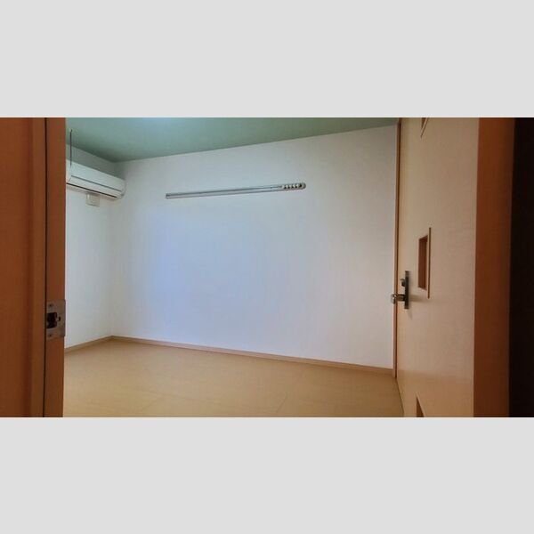 居室・リビング (洋室①)