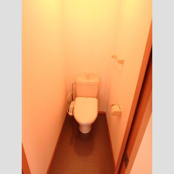 トイレ (温水洗浄暖房便座)