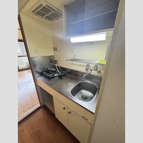 キッチン (キッチン)