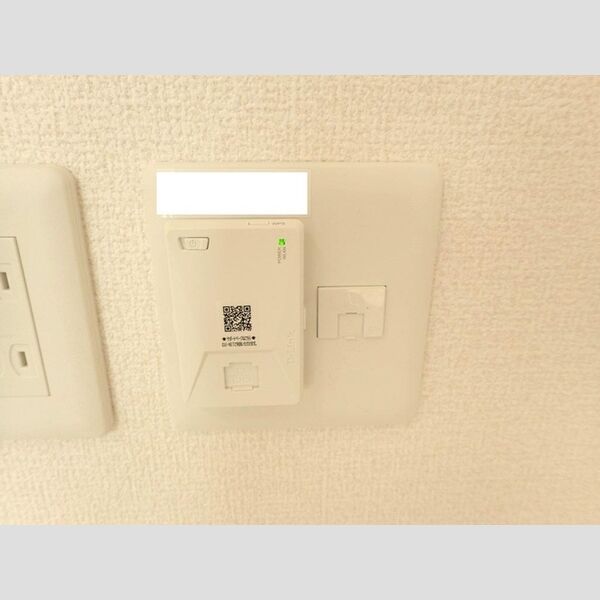 その他 (インターネット無料)