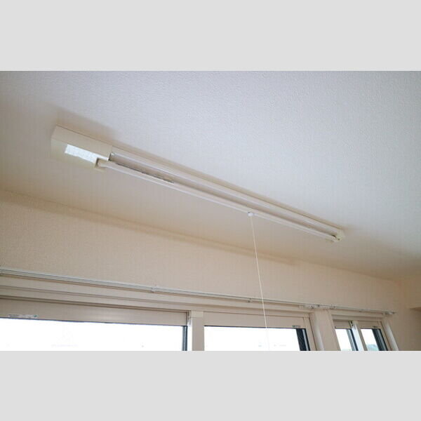 その他 (室内物干し)