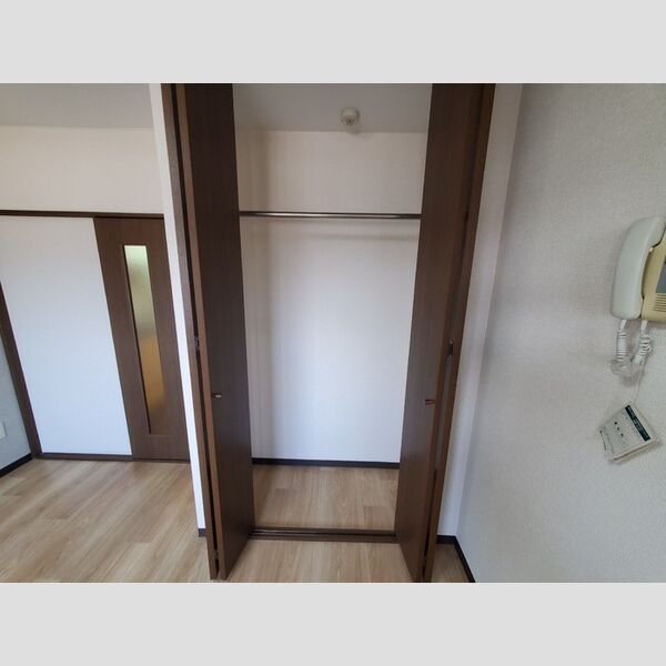 収納 (クローゼット)