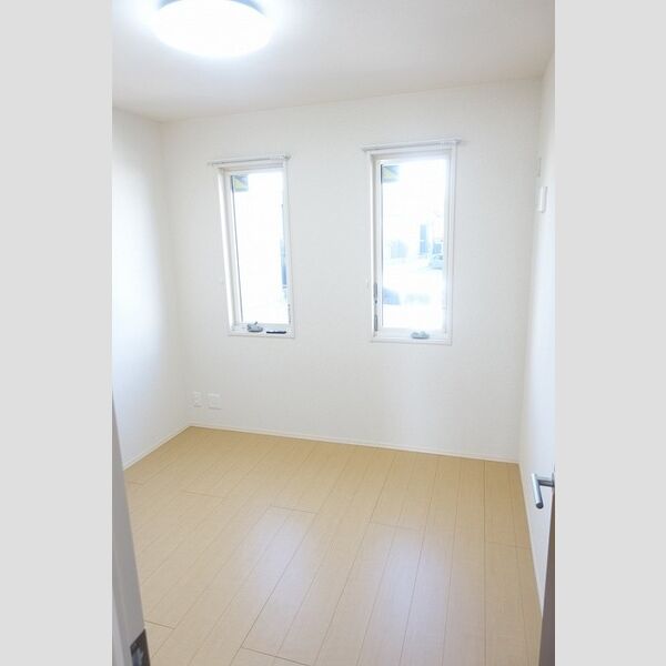 居室・リビング (洋室・LED照明)