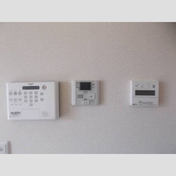 その他 (TVインターホン・セキュリティーシステム・給湯リモコン)