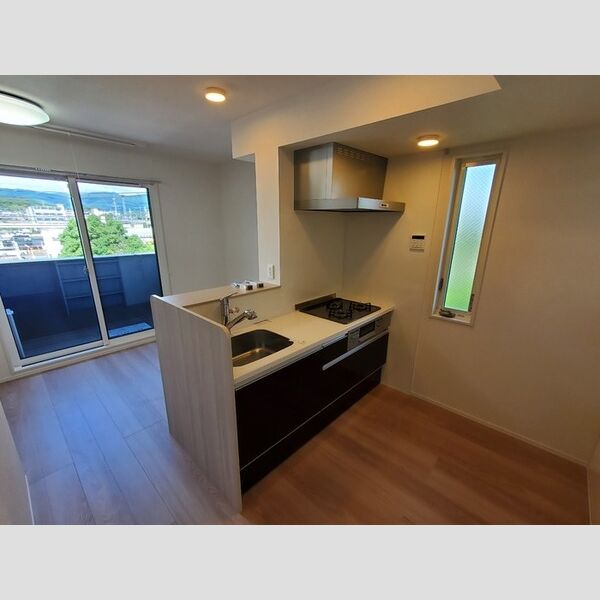 キッチン (システムキッチン)