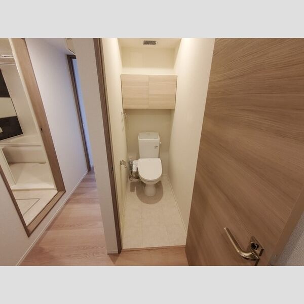 トイレ (温水洗浄便座)