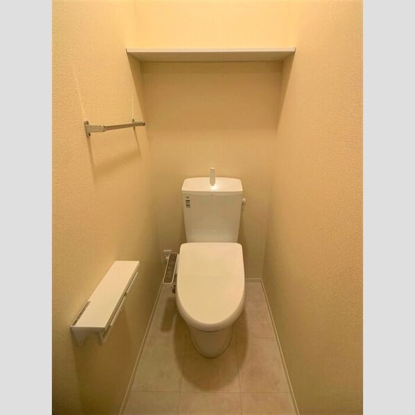 トイレ (温水洗浄暖房便座)