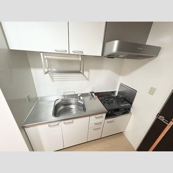 キッチン (キッチン)