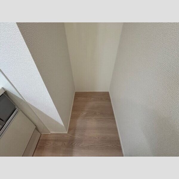 その他 (冷蔵庫置き場)