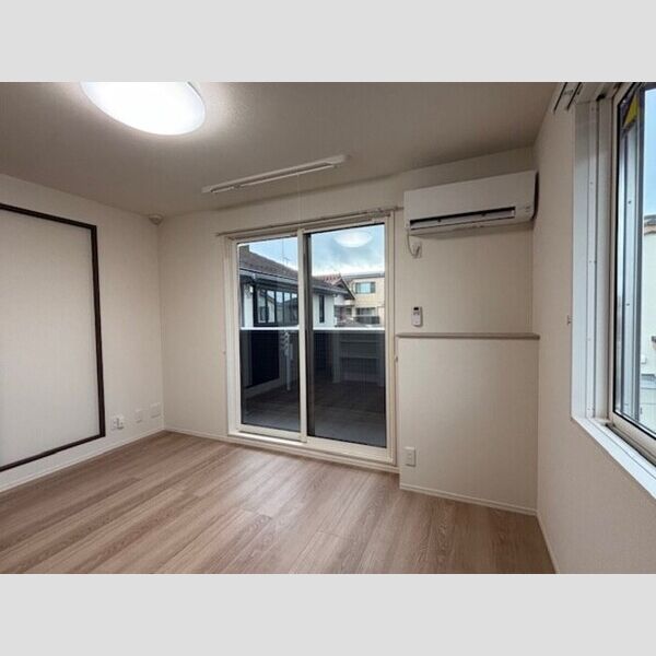 居室・リビング (洋室)